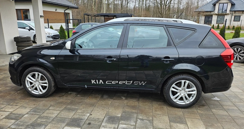 Kia Ceed cena 21900 przebieg: 113000, rok produkcji 2011 z Nowogród małe 277